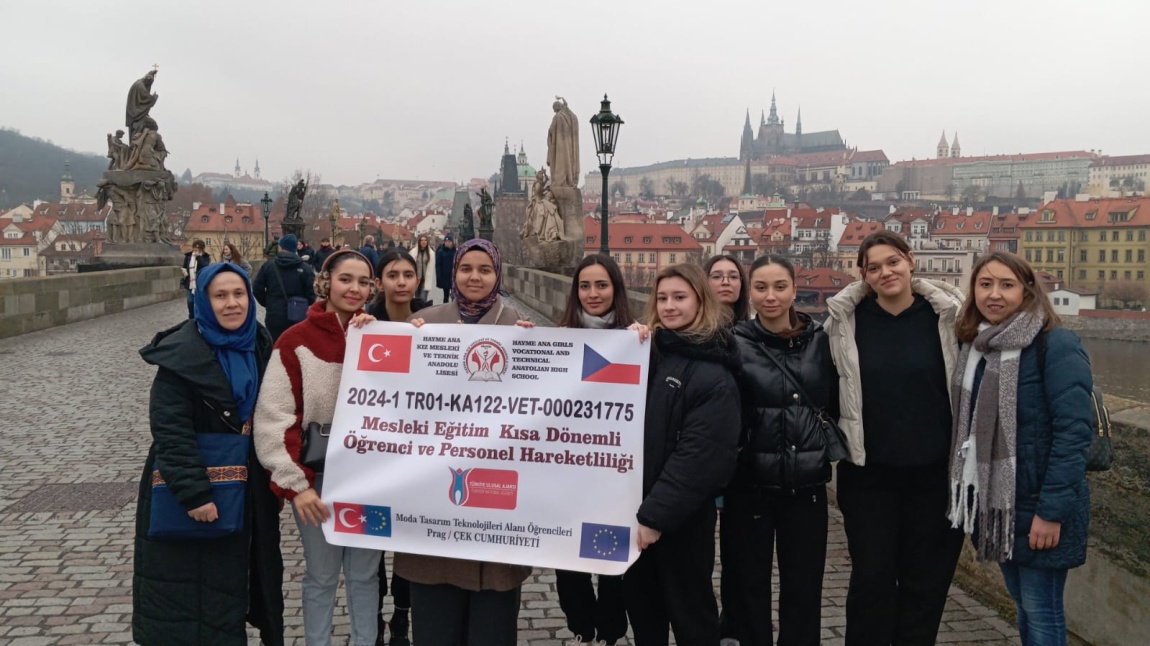 Erasmus+ Deneyimleri Veli ve Öğrencilerimiz ile Paylaşıldı